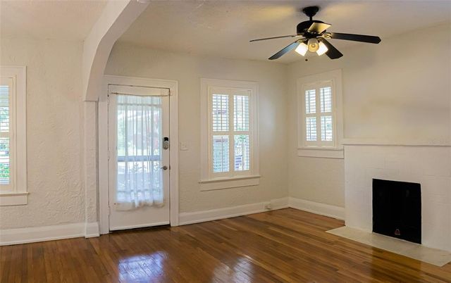 205 W LOUISIANA AVENUE, Tampa, FL 33603