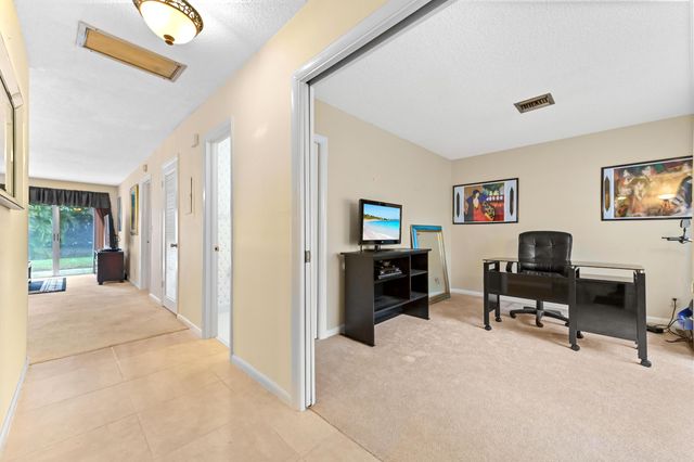 13988 Via Flora B, Delray Beach, FL 33484