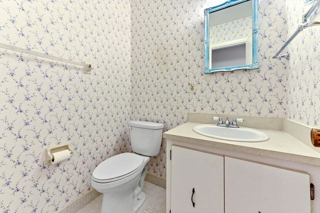 13988 Via Flora B, Delray Beach, FL 33484