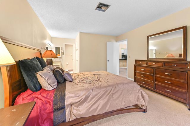 13988 Via Flora B, Delray Beach, FL 33484