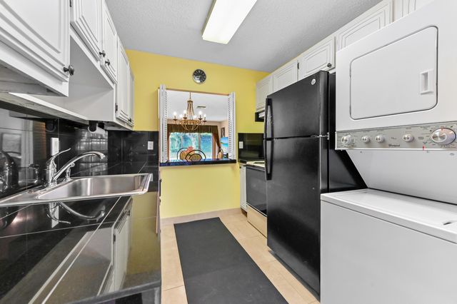 13988 Via Flora B, Delray Beach, FL 33484