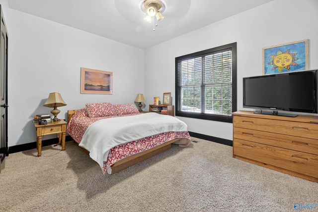 157 Olympia Lane, Grant, AL 35747