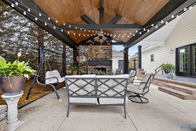 157 Olympia Lane, Grant, AL 35747