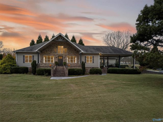 157 Olympia Lane, Grant, AL 35747