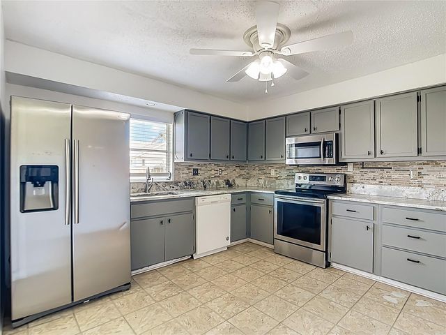 610 CHAMBER STREET NW, Port Charlotte, FL 33948