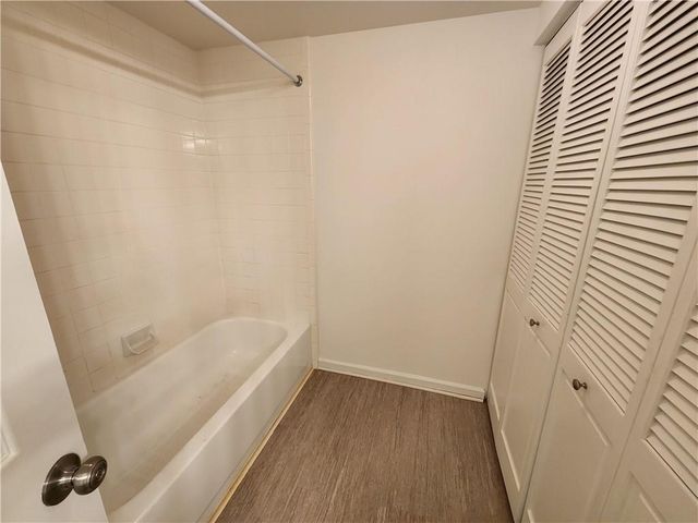 199 14th NW Street 209, Atlanta, GA 30309