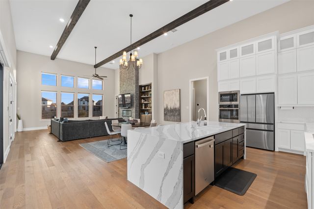 1906 Granite Range Lane, Arlington, TX 76005