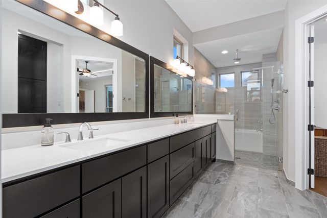 1906 Granite Range Lane, Arlington, TX 76005