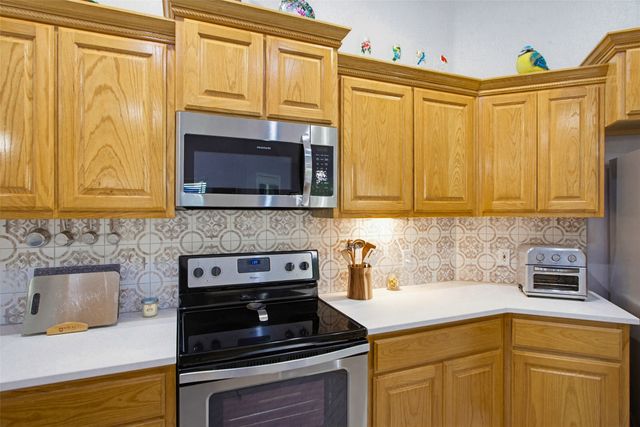100 Deep Wood Lane, Weatherford, TX 76088