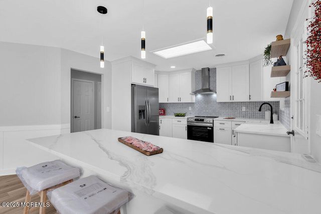 6 Berkeley Street 64, Whiting, NJ 08759