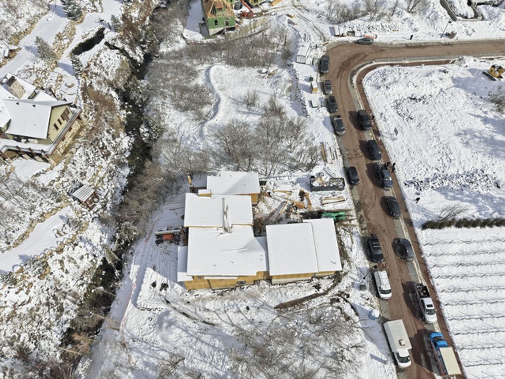 Image 50 of property listing at 3773 E QUAIL HILL LN #104, Sandy, UT 84092