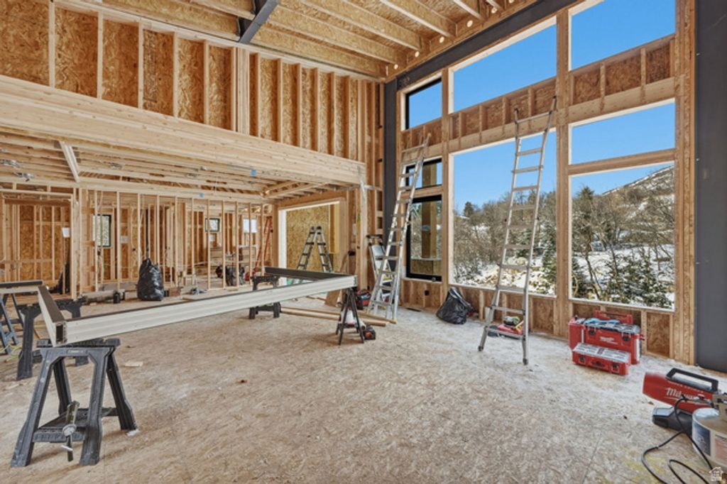Image 59 of property listing at 3773 E QUAIL HILL LN #104, Sandy, UT 84092