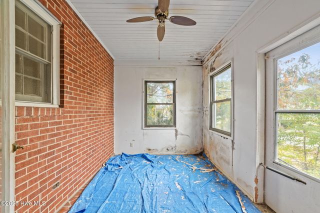 201 Park Avenue, Kinston, NC 28501