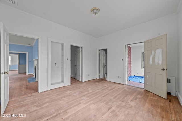 201 Park Avenue, Kinston, NC 28501