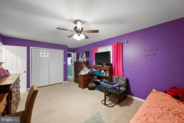 3121 PINEVIEW DR, Dover, PA 17315
