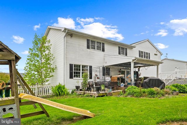 3121 PINEVIEW DR, Dover, PA 17315