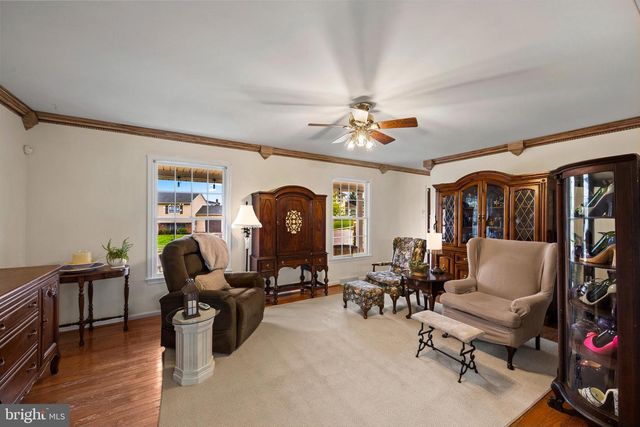 3121 PINEVIEW DR, Dover, PA 17315