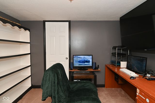 7454 W San Marco Drive, Fortville, IN 46040
