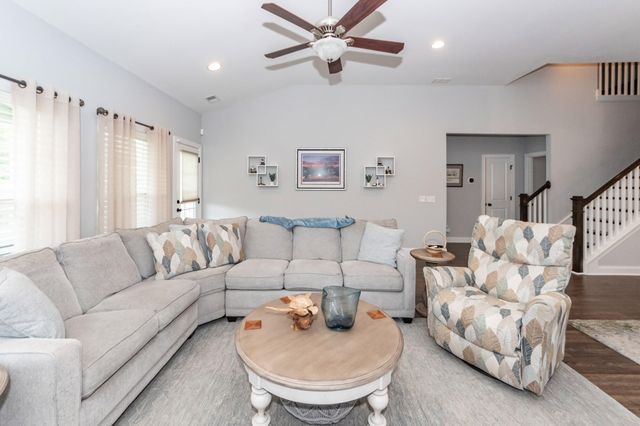 2023 Welsh Pony Drive, Mount Pleasant, SC 29429