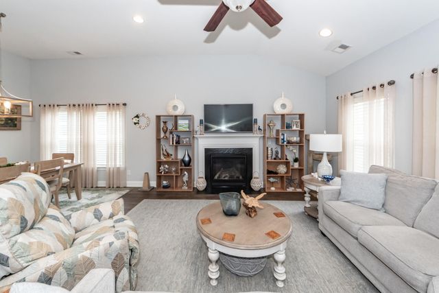 2023 Welsh Pony Drive, Mount Pleasant, SC 29429