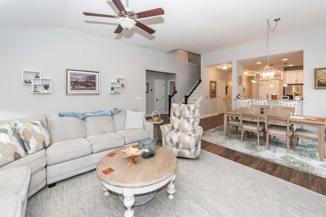 2023 Welsh Pony Drive, Mount Pleasant, SC 29429