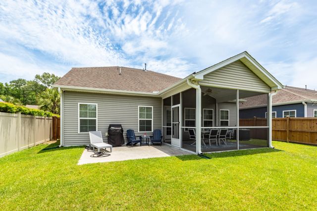 2023 Welsh Pony Drive, Mount Pleasant, SC 29429