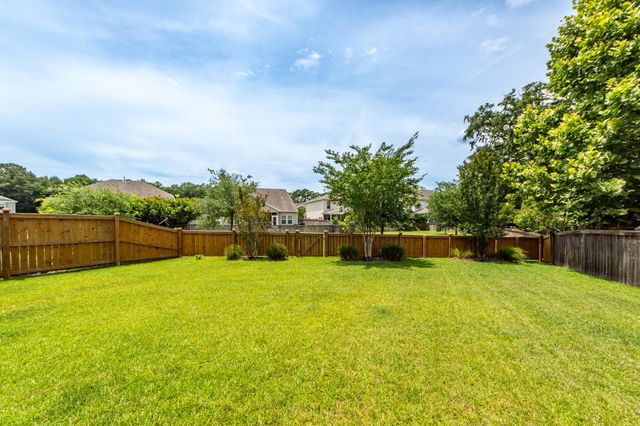 2023 Welsh Pony Drive, Mount Pleasant, SC 29429
