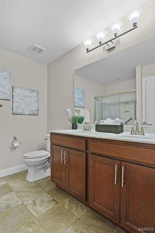 16139 Amber Vista Drive, Ellisville, MO 63021