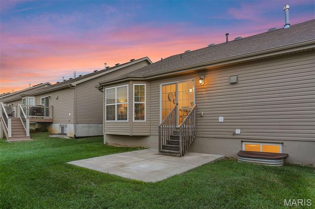 16139 Amber Vista Drive, Ellisville, MO 63021