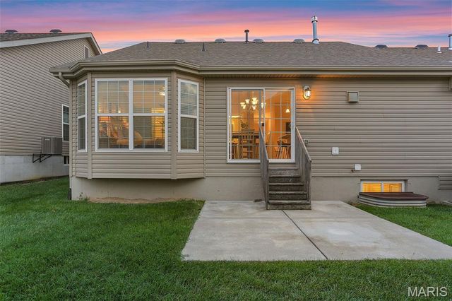 16139 Amber Vista Drive, Ellisville, MO 63021