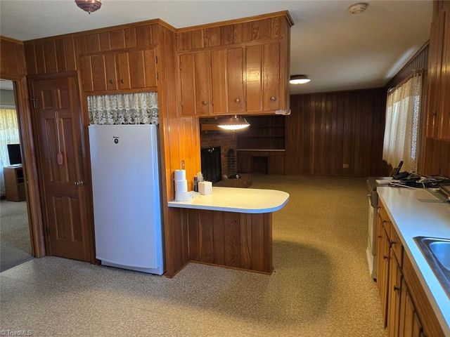 2889 Mountain View Church Road, King, NC 27021