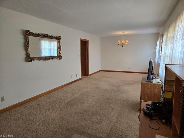 2889 Mountain View Church Road, King, NC 27021