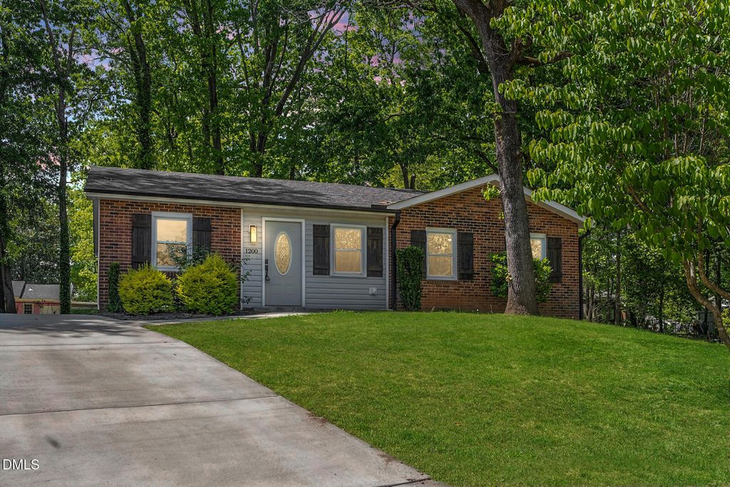 1200 Armstrong Circle, Raleigh, NC 27610