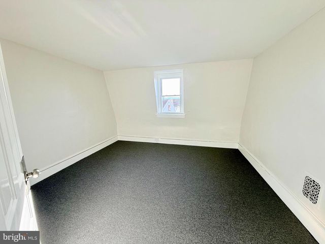 719 N 12TH ST, Reading, PA 19604