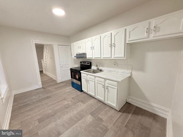 719 N 12TH ST, Reading, PA 19604