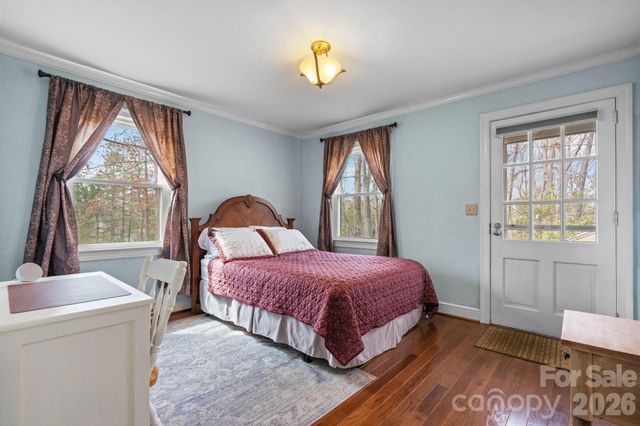 1540 Westbrook Circle, Gastonia, NC 28052