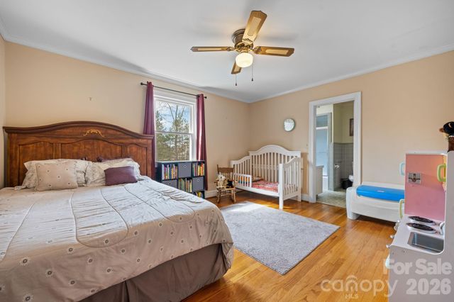 1540 Westbrook Circle, Gastonia, NC 28052