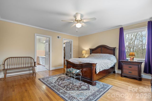 1540 Westbrook Circle, Gastonia, NC 28052