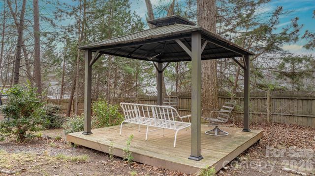 1540 Westbrook Circle, Gastonia, NC 28052