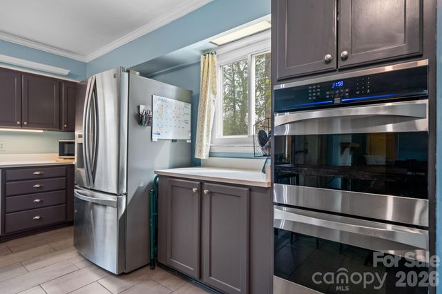 1540 Westbrook Circle, Gastonia, NC 28052