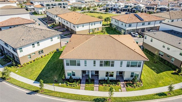 9832 BUCKLOW HILL DRIVE, Orlando, FL 32832
