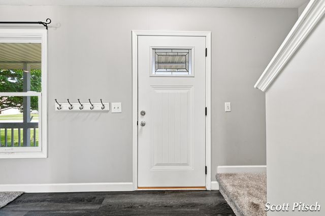 2576 Mapleview Street Se, City Of Kentwood, MI 49508
