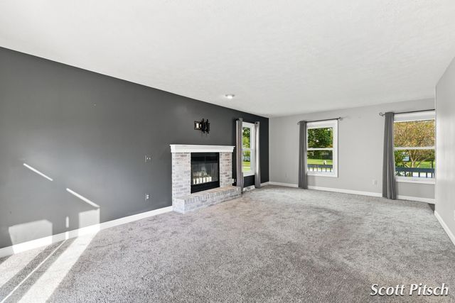 2576 Mapleview Street Se, City Of Kentwood, MI 49508