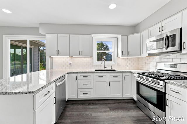 2576 Mapleview Street Se, City Of Kentwood, MI 49508