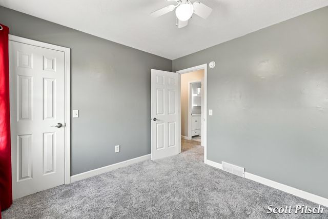 2576 Mapleview Street Se, City Of Kentwood, MI 49508