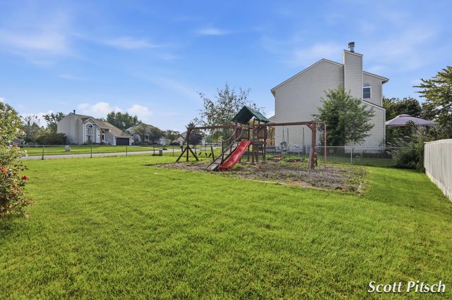 2576 Mapleview Street Se, City Of Kentwood, MI 49508