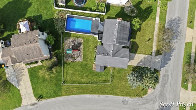 2576 Mapleview Street Se, City Of Kentwood, MI 49508