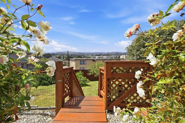 1071 Sunnyside Drive, South San Francisco, CA 94080