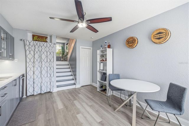 4507 W LA VILLA LANE, Tampa, FL 33611