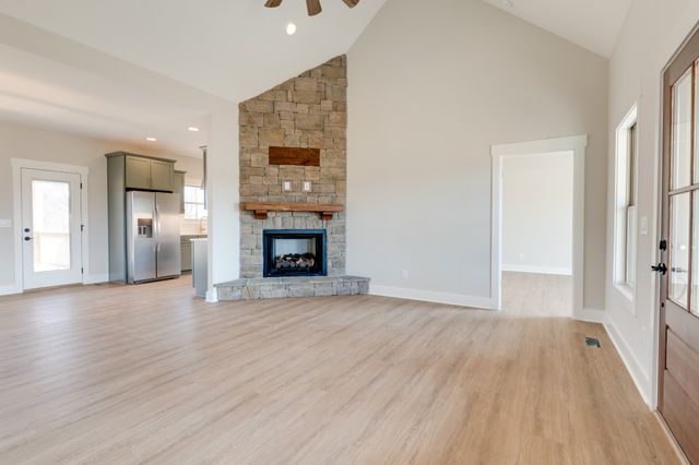 4945 Bill Baggett Rd, Cedar Hill, TN 37032